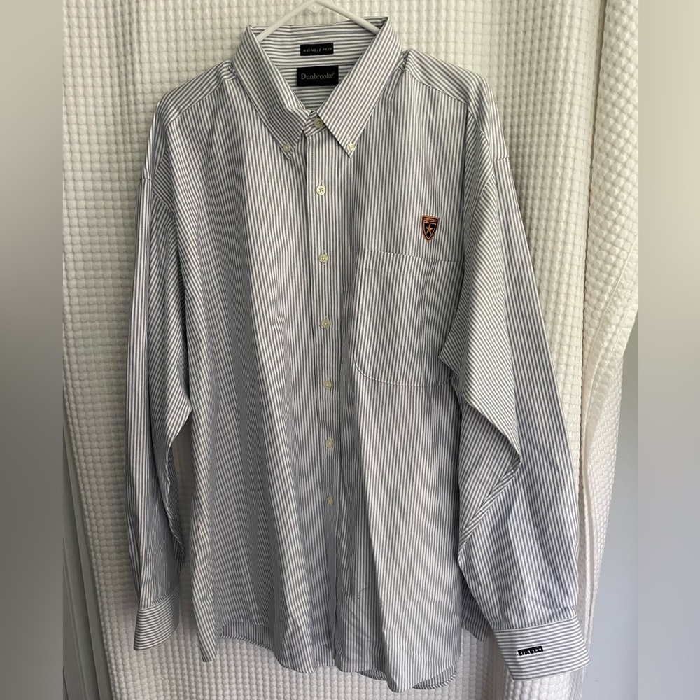 DUNBROOKE Blue and white pinstriped dress shirt. Size 2XL.